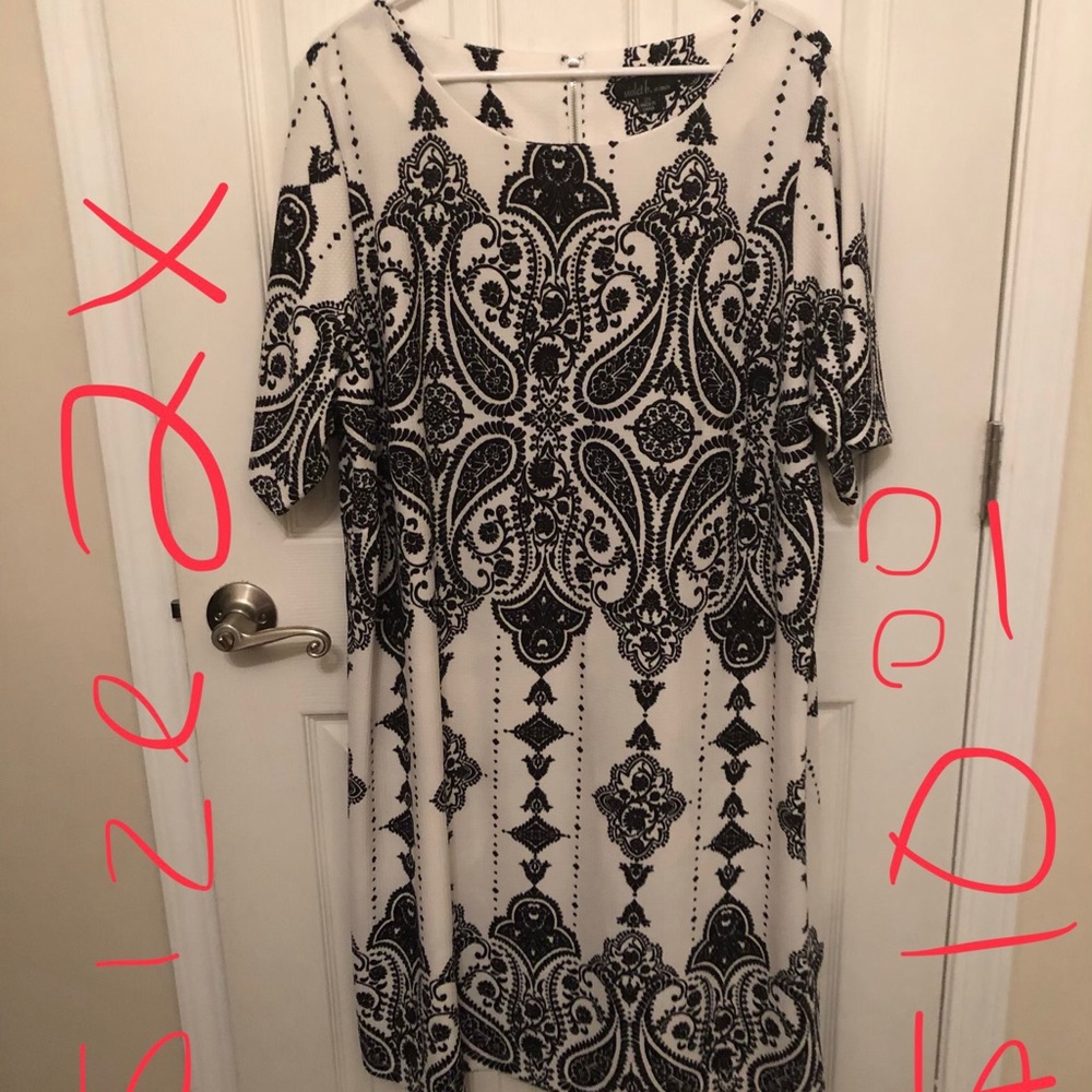 Short Sleeve Dress